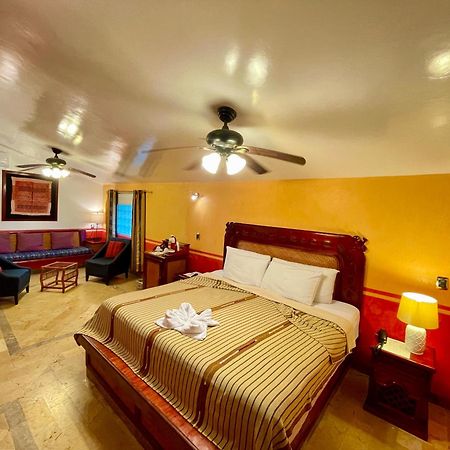 Hotel Boutique Quinta Chanabnal Palenque Buitenkant foto