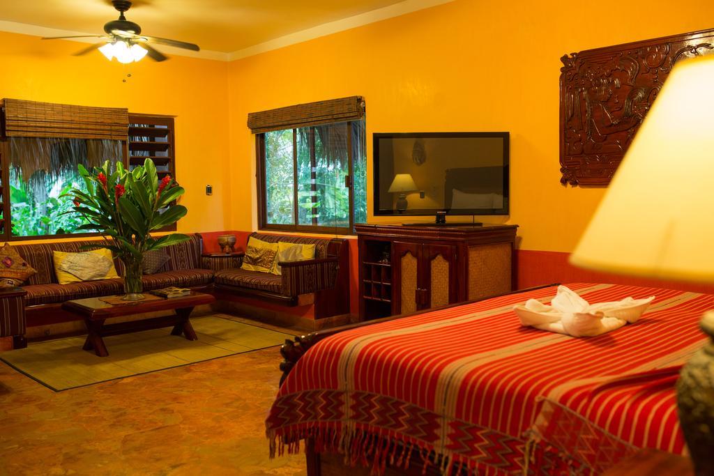Hotel Boutique Quinta Chanabnal Palenque Buitenkant foto