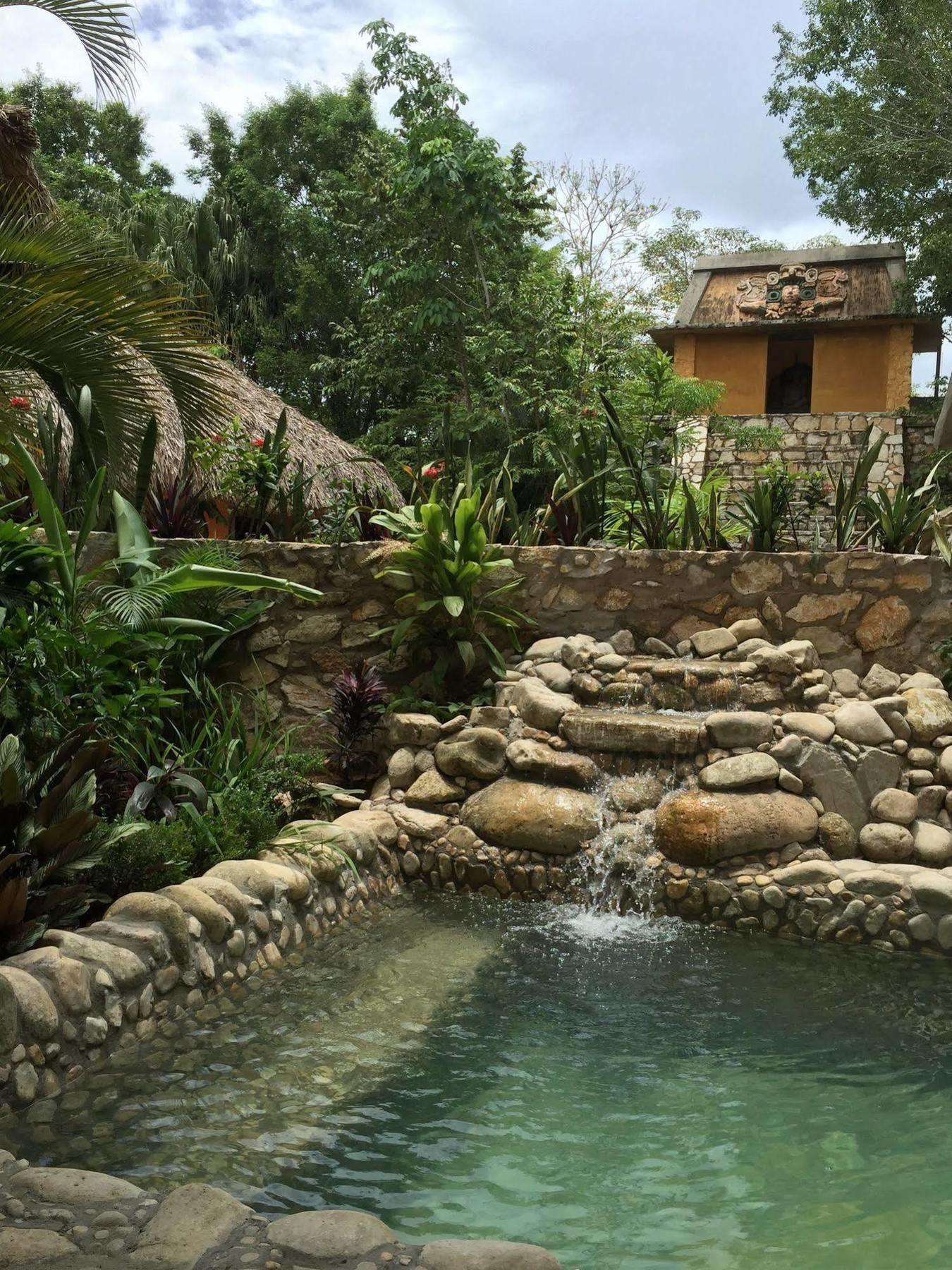 Hotel Boutique Quinta Chanabnal Palenque Buitenkant foto