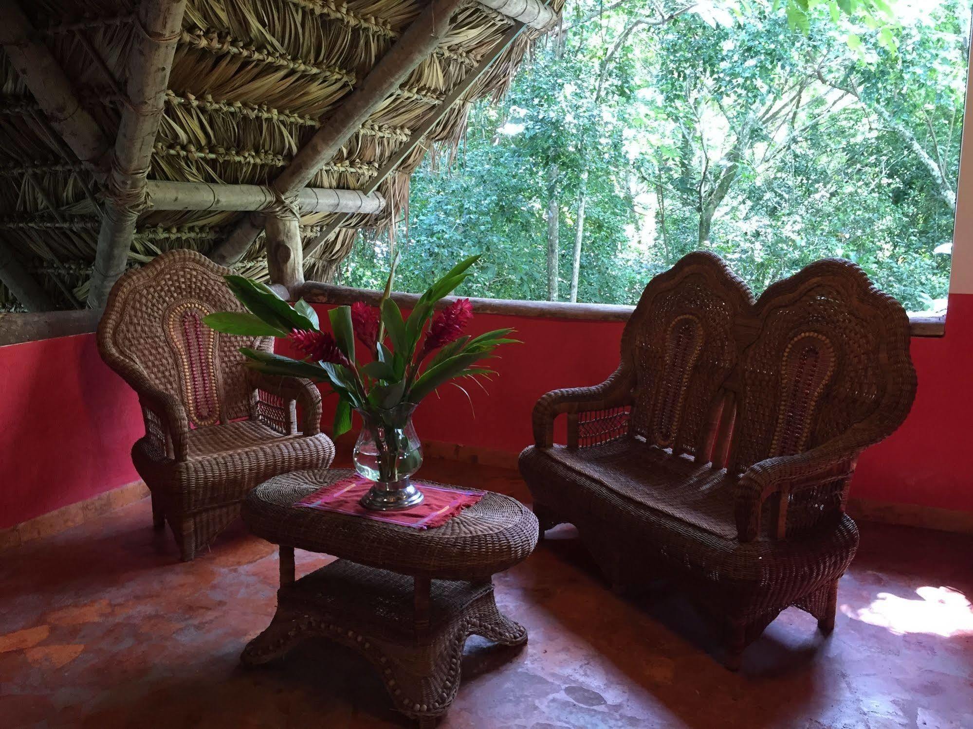 Hotel Boutique Quinta Chanabnal Palenque Buitenkant foto