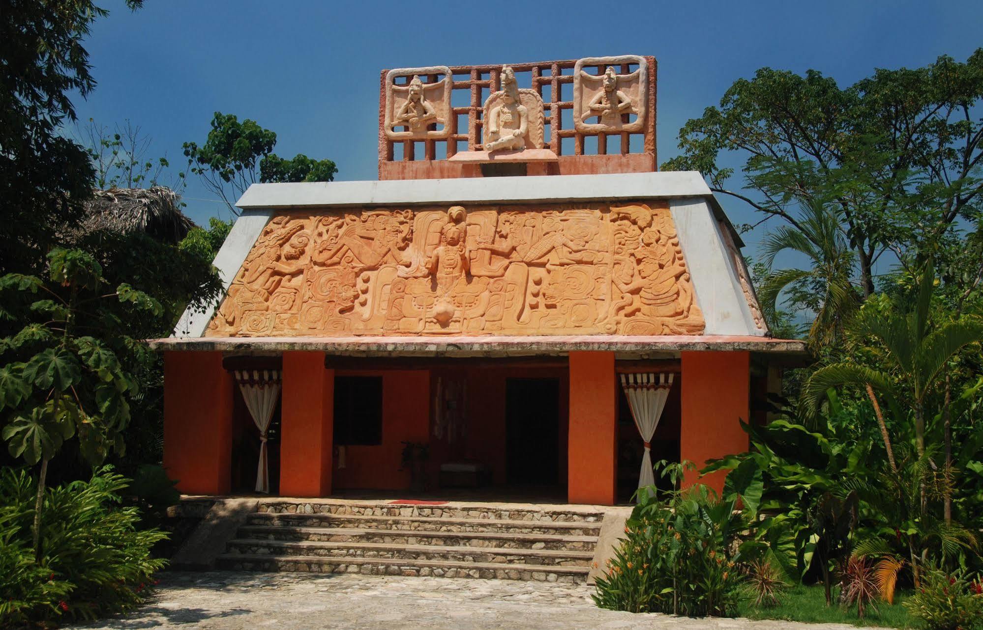 Hotel Boutique Quinta Chanabnal Palenque Buitenkant foto